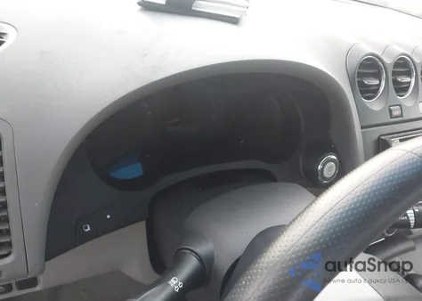 2011 Nissan Altima 2.5 z USA, uszkodzony, nr VIN 1N4AL2AP8BC172660